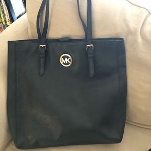 Michael Kors black purse.